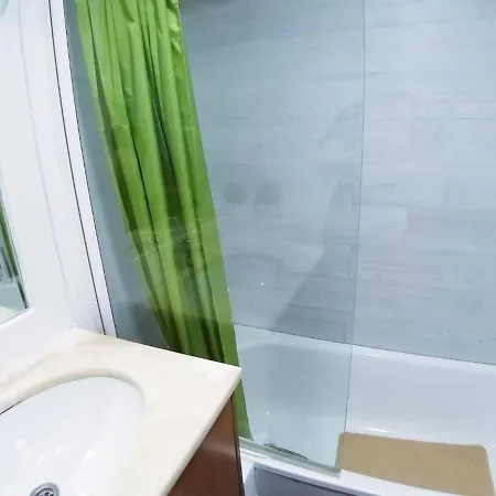Room In Apartment - Theorynomad Quarto Duplo Central Pensionat *
